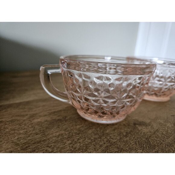 Vintage Pink Jeanette Glass Buttons & Bows Cups Set of 2 - Picture 5 of 8